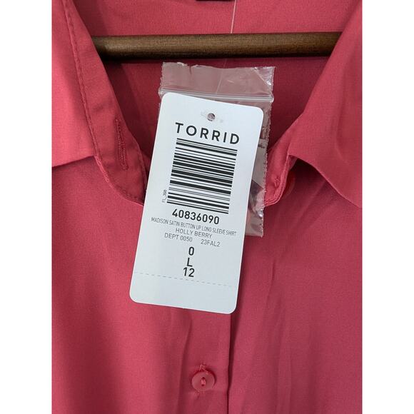 Torrid Madison Satin Button-Up Long Sleeve Shirt in Holly Berry Womens Large New - Picture 5 of 9